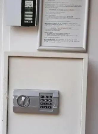 Boshuis Nos Bohio 펜션 더뷔